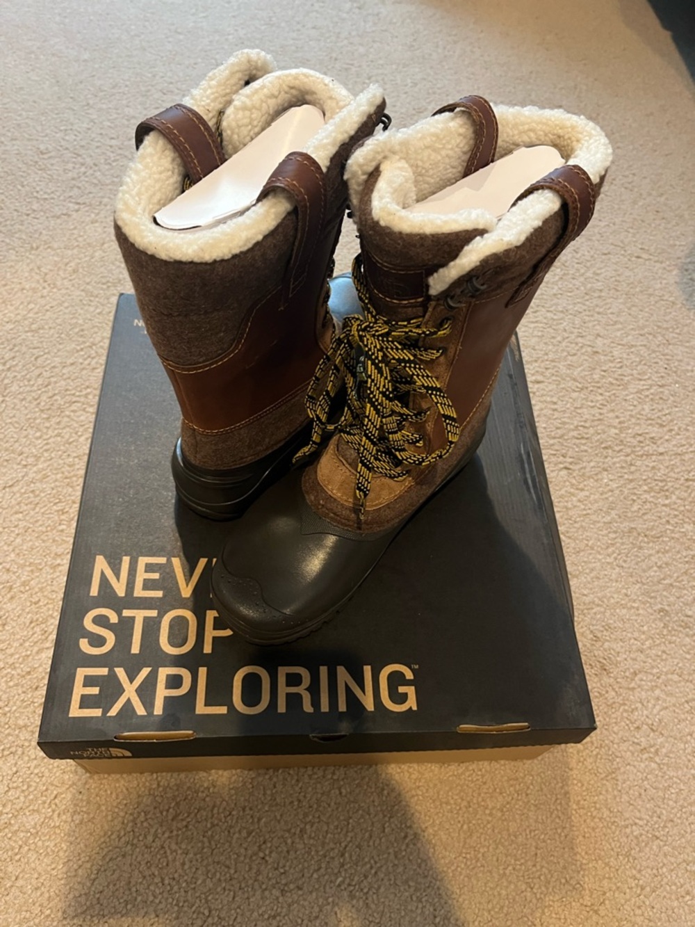NWT The North Face Women's Shellista III Boot Size 9.5